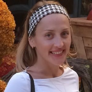 Meet your Posher, Tania